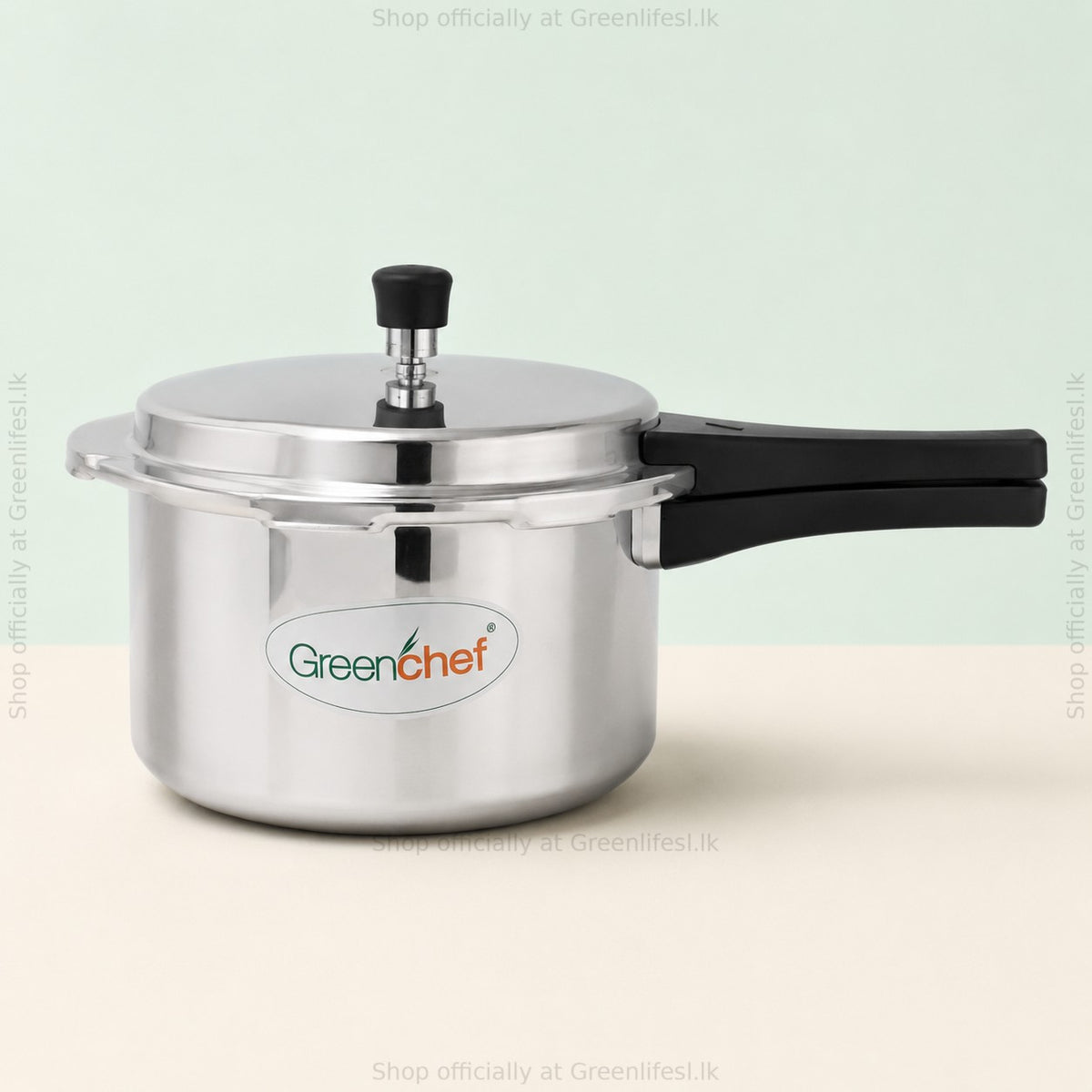 GreenChef Namo 3L pressure cooker in aluminium with outer lid, black weight valve and long handle