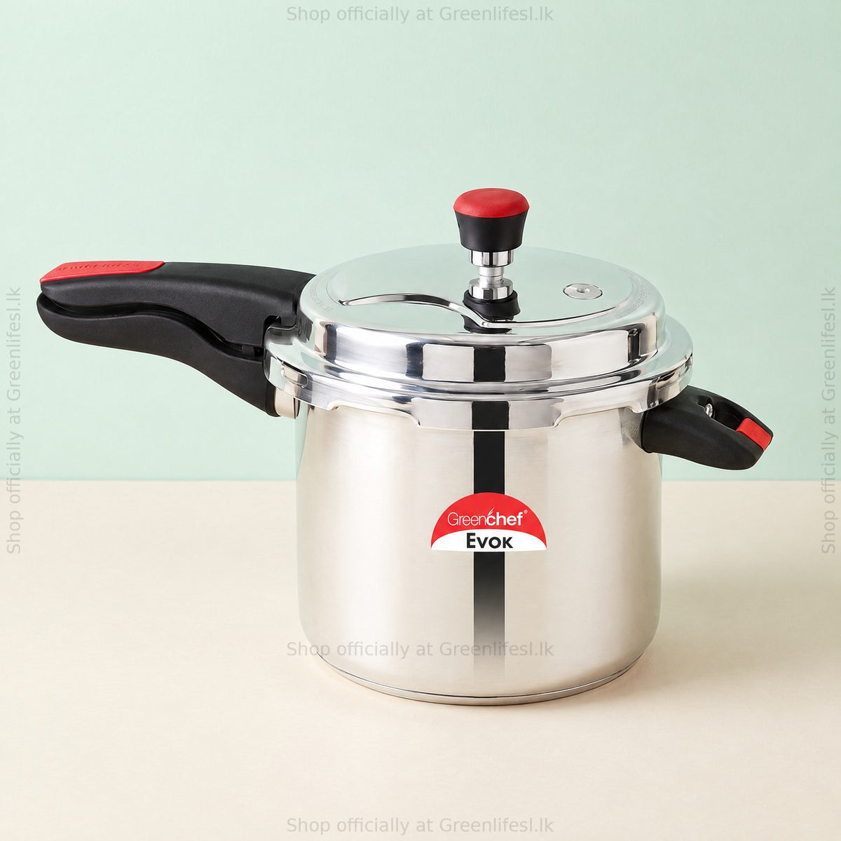 GreenChef Evok 10L aluminium pressure cooker from the handle side
