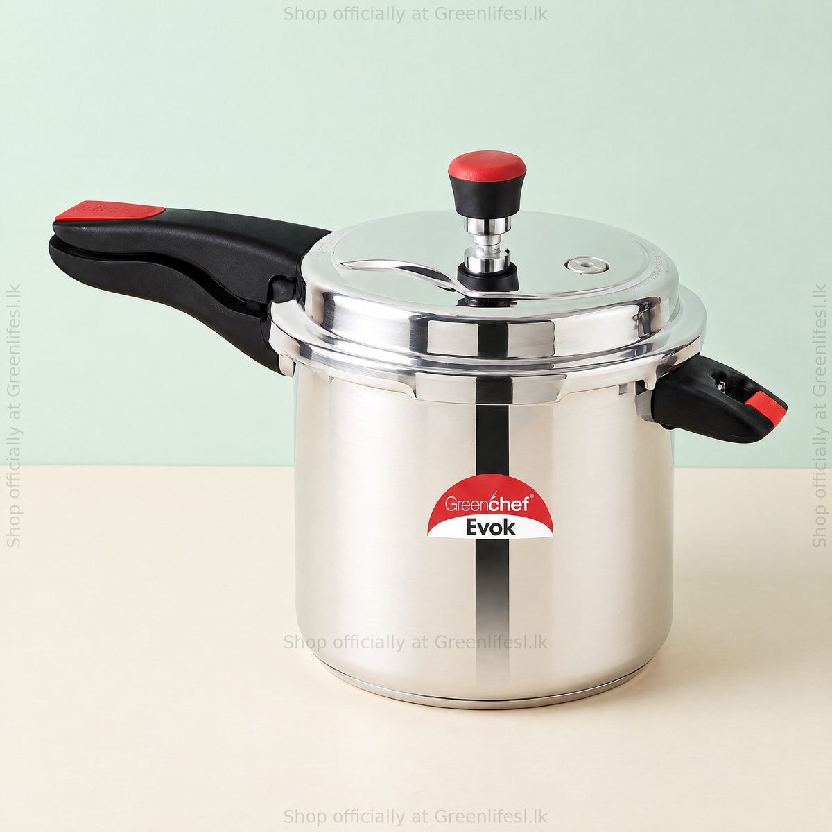 GreenChef Evok 12L commercial pressure cooker from the handle side